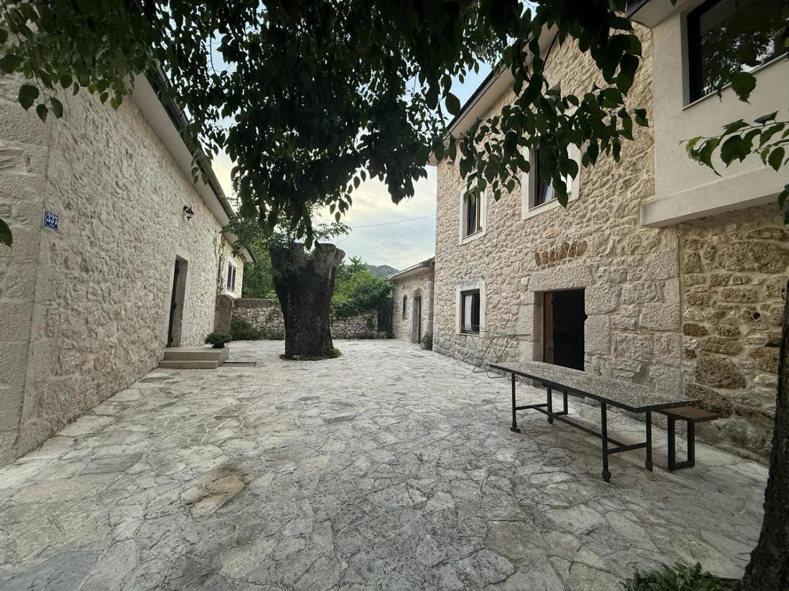 Stara Kuca Estate Villa Ljubuski Ngoại thất bức ảnh