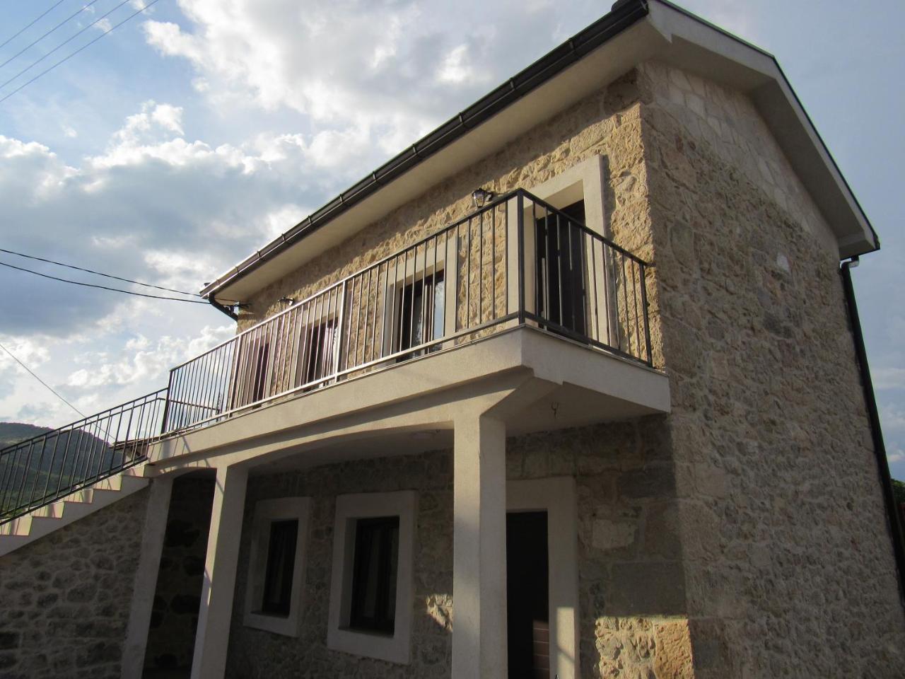 Stara Kuca Estate Villa Ljubuski Ngoại thất bức ảnh